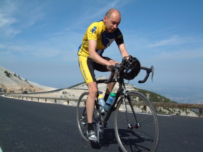 Pieter Dekker in Xi wielerkleding op de Ventoux (Frankrijk)